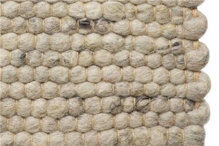  - Karpet , Model Cesare