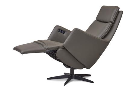  - Leather armchair , Model Geldrop